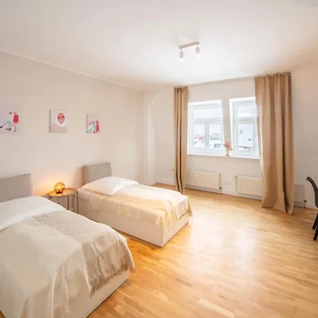 Sweethome - Super Zentral, Geraeumig Und Modern Halle (Saale)