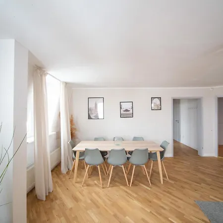 Διαμέρισμα Sweethome - Super Zentral, Geraeumig Und Modern *